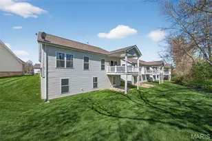 305 Newport Dr, Saint Peters, MO 63376 - Photo 52
