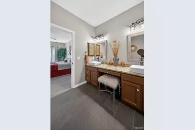 305 Newport Drive, Saint Peters, MO 63376 - Photo 32