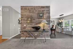 305 Newport Dr, Saint Peters, MO 63376 - Photo 8