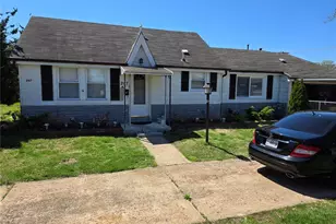 207 Marilyn Estates Dr, Affton, MO 63123 - Photo 1
