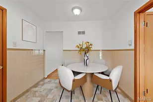 8542 Craighill Dr, Saint Louis, MO 63123 - Photo 10