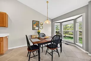 3168 Country Bluff Dr, Saint Charles, MO 63301 - Photo 8