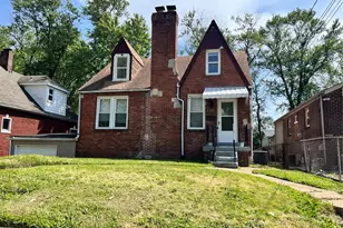 6740 Robbins Ave, Pagedale, MO 63133 - Photo 1