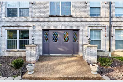 4392 Chateau De Ville Drive #F, Unincorporated, MO 63129 - Photo 4