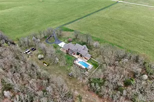 16495 Pecan Dr, Lebanon, MO 65536 - Photo 2