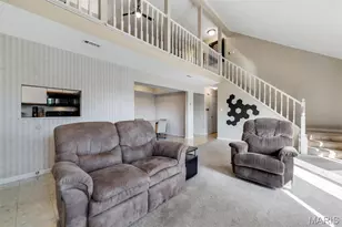 5196 Hollow Wood Ct, Saint Louis, MO 63128 - Photo 8