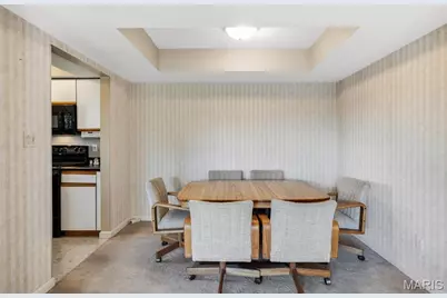 5196 Hollow Wood Court #C, Saint Louis, MO 63128 - Photo 10