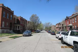 4439 Oakland Ave, Saint Louis, MO 63110 - Photo 2