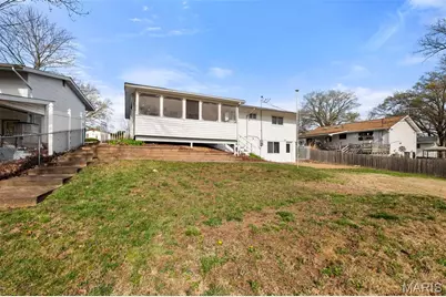 4512 Burncoate Drive, Oakville, MO 63129 - Photo 32