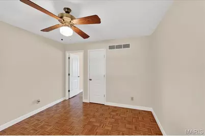 4353 Debra Kay Lane, Saint Louis, MO 63123 - Photo 22