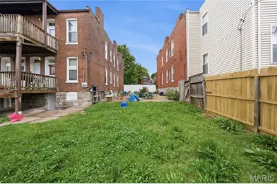 4430 Pennsylvania Avenue, Saint Louis, MO 63111 - Photo 8