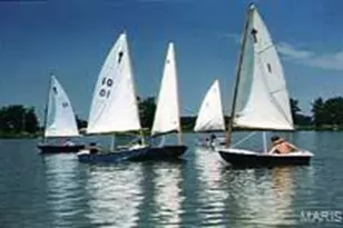 3016 Autumn Shores Dr, Maryland Heights, MO 63043 - Photo 46