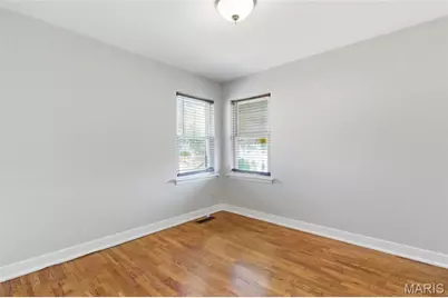1550 Grant Road, Webster Groves, MO 63119 - Photo 20