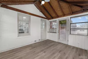 2483 Hartland Ave, Saint Louis, MO 63114 - Photo 24