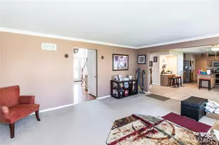 5425 Tesson Parc Ct, Saint Louis, MO 63128 - Photo 12