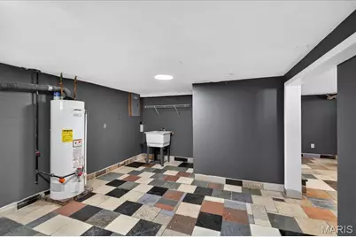 8215 Pennsylvania Avenue, Saint Louis, MO 63111 - Photo 34