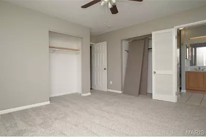 4961 Brookton Way, Saint Louis, MO 63128 - Photo 8