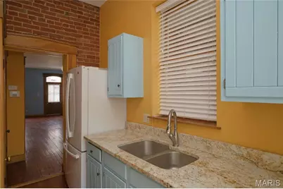 1226 Sidney Street, Saint Louis, MO 63104 - Photo 6