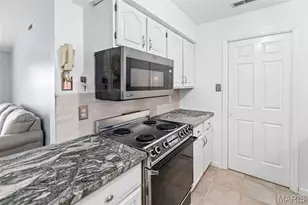 11212 Gravois Rd, Sappington, MO 63126 - Photo 16