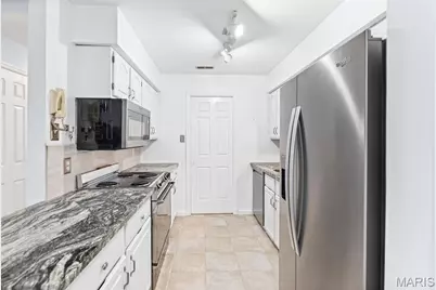 11212 Gravois Road #202, Sappington, MO 63126 - Photo 12