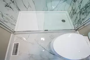 13123 Dartagnan Ct, Creve Coeur, MO 63141 - Photo 40