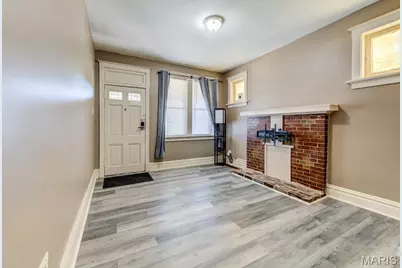 4273 Oleatha Avenue, Saint Louis, MO 63116 - Photo 6