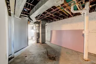 4273 Oleatha Ave, Saint Louis, MO 63116 - Photo 18