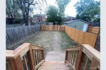 3706 Iowa Avenue, Saint Louis, MO 63118 - Photo 6