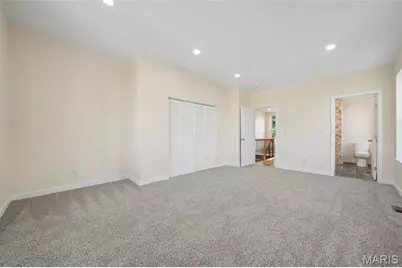 3706 Iowa Avenue, Saint Louis, MO 63118 - Photo 18
