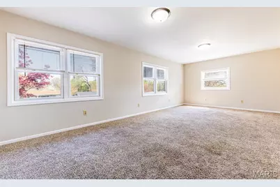 1665 Horseshoe Drive, Florissant, MO 63033 - Photo 12