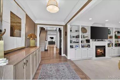 14318 Valley Meadow Court E, Chesterfield, MO 63017 - Photo 6