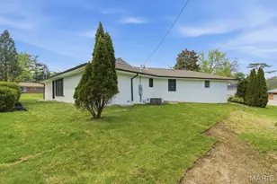 700 Jamaica Ct, Warson Woods, MO 63122 - Photo 30