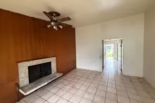 10027 Grosvenor Dr, Saint Louis, MO 63137 - Photo 4