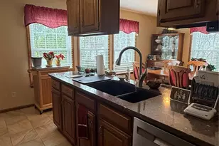 106 Concord Dr, Hannibal, MO 63401 - Photo 8