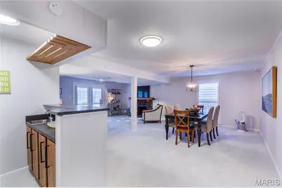 745 Haw Thicket Lane, Saint Louis, MO 63131 - Photo 36