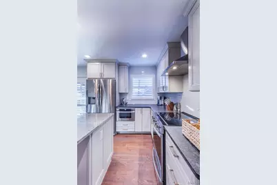 745 Haw Thicket Lane, Saint Louis, MO 63131 - Photo 14