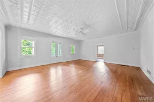 205 E 8th St, Hermann, MO 65041 - Photo 22