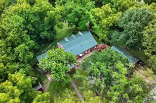 205 E 8th St, Hermann, MO 65041 - Photo 78