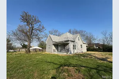 402 N Chestnut Street, Richland, MO 65556 - Photo 2