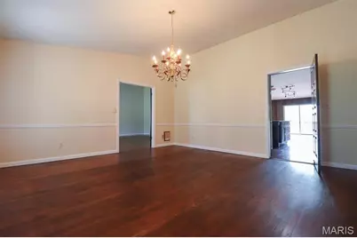 10 Kings Pond Road, Glendale, MO 63122 - Photo 8