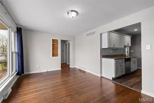 526 Lynn Haven Ln, Hazelwood, MO 63042 - Photo 4