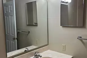 10942 Vauxhall Dr, Creve Coeur, MO 63146 - Photo 22