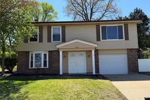 2543 Wesford Dr, Maryland Heights, MO 63043 - Photo 1