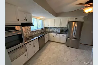 12806 Willowyck Drive, Unincorporated, MO 63146 - Photo 2