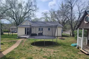 202 Woodbine St, Park Hills, MO 63601 - Photo 2