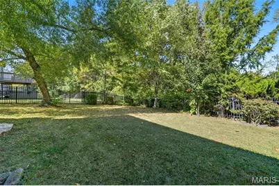 4201 Broken Rock Drive, Wentzville, MO 63385 - Photo 32