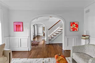 24 Oakleigh Ln, Ladue, MO 63124 - Photo 8