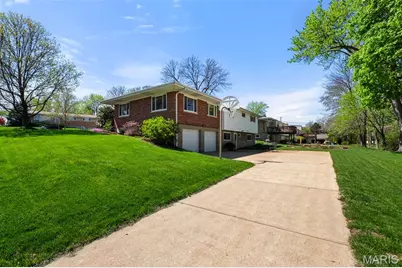 10131 Glenfield Terrace, Saint Louis, MO 63126 - Photo 42