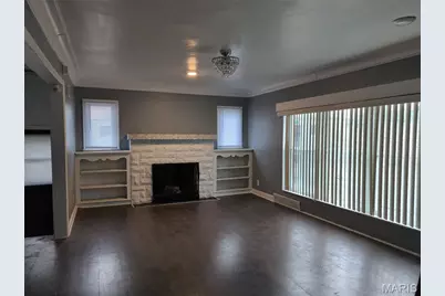 1723 S New Florissant Road, Florissant, MO 63031 - Photo 2