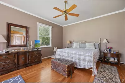 8686 Barby Lane, University City, MO 63124 - Photo 12